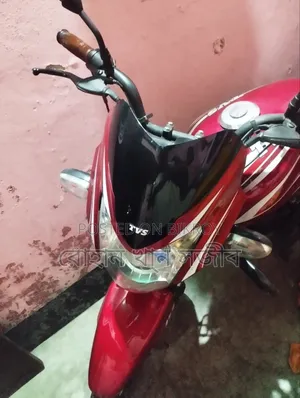TVS Metro 2022 Red