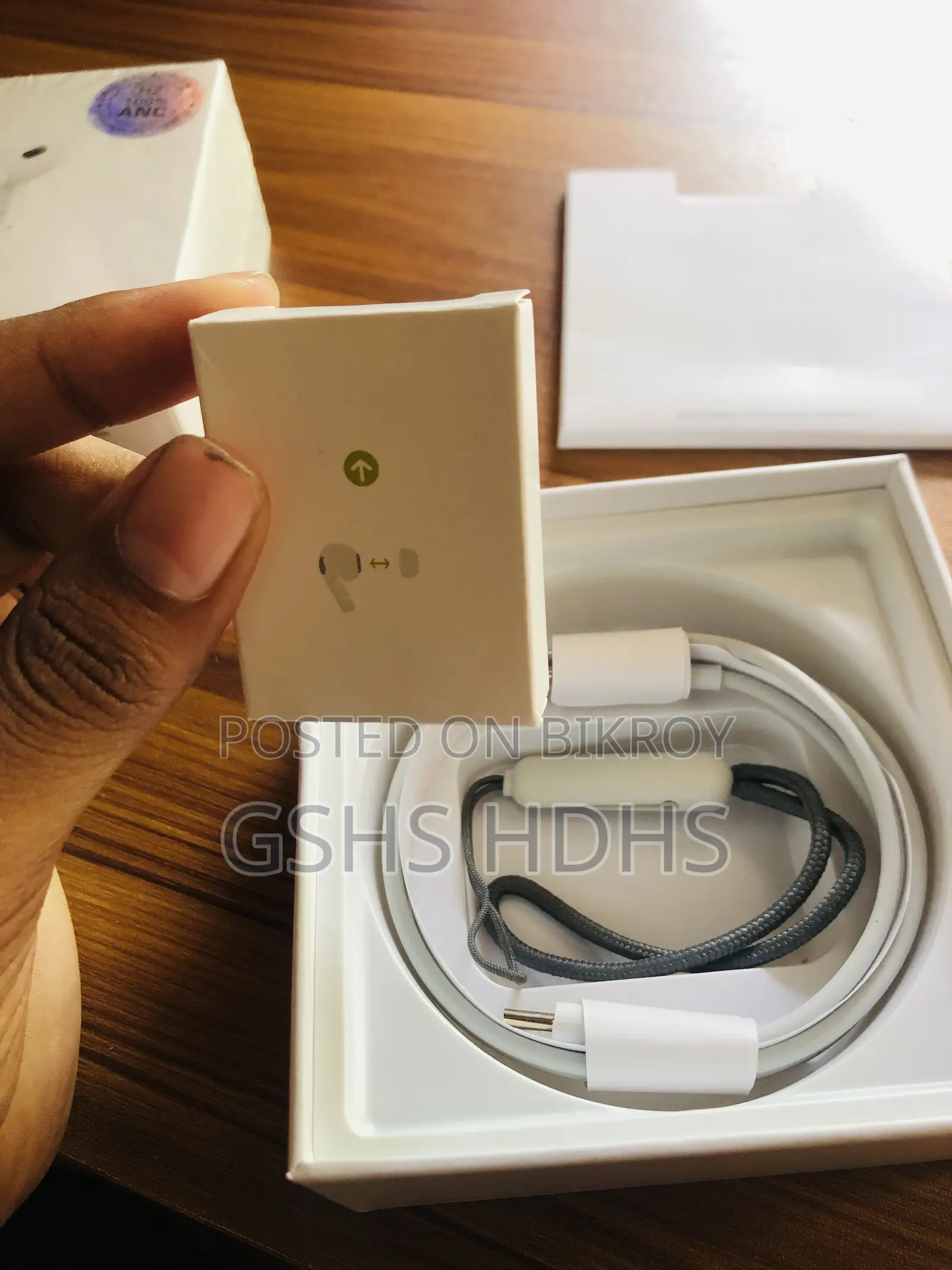 Fresh Earpods 2 Master Copy