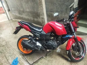 Yamaha FZ 2011 Red