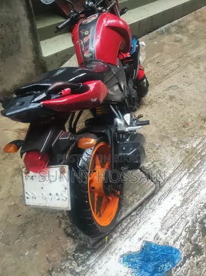 Yamaha FZ 2011 Red