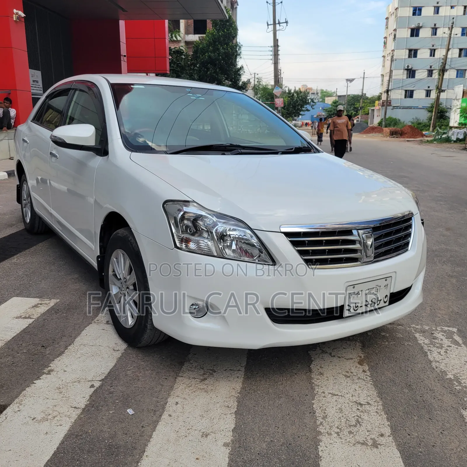 টয়োটা প্রিমিও ২০১৪ পার্ল
