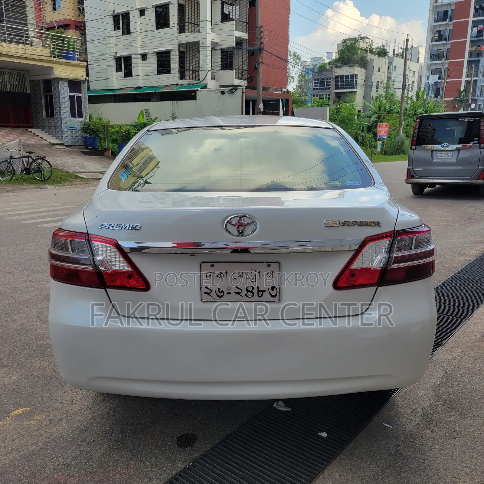 টয়োটা প্রিমিও ২০১৪ পার্ল