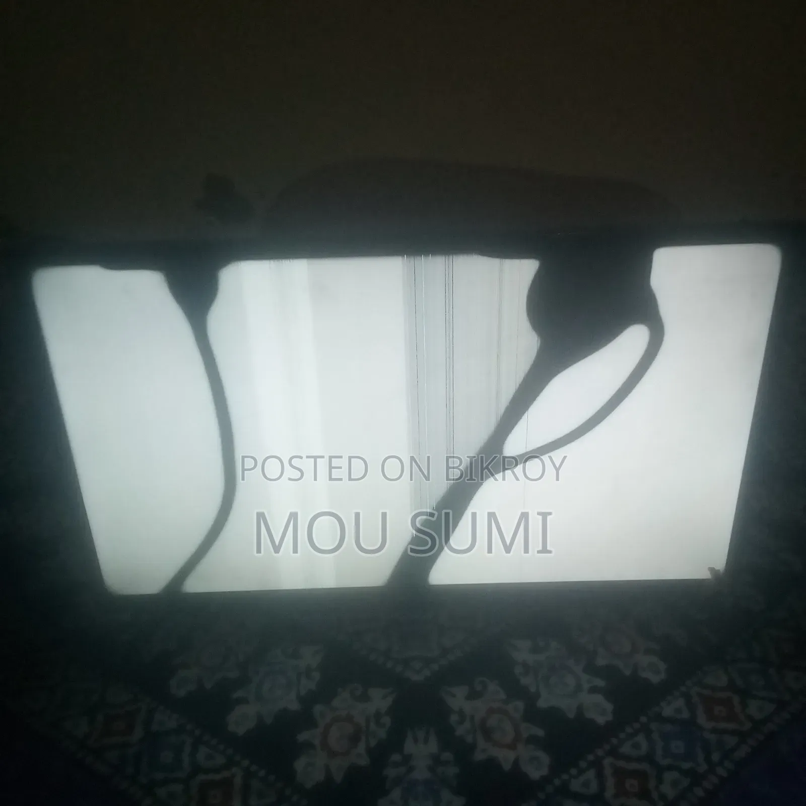 32-inch Smart TV