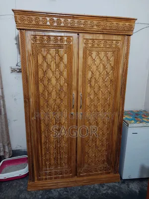 চিটাগং সেগুন কাঠের আলমারি