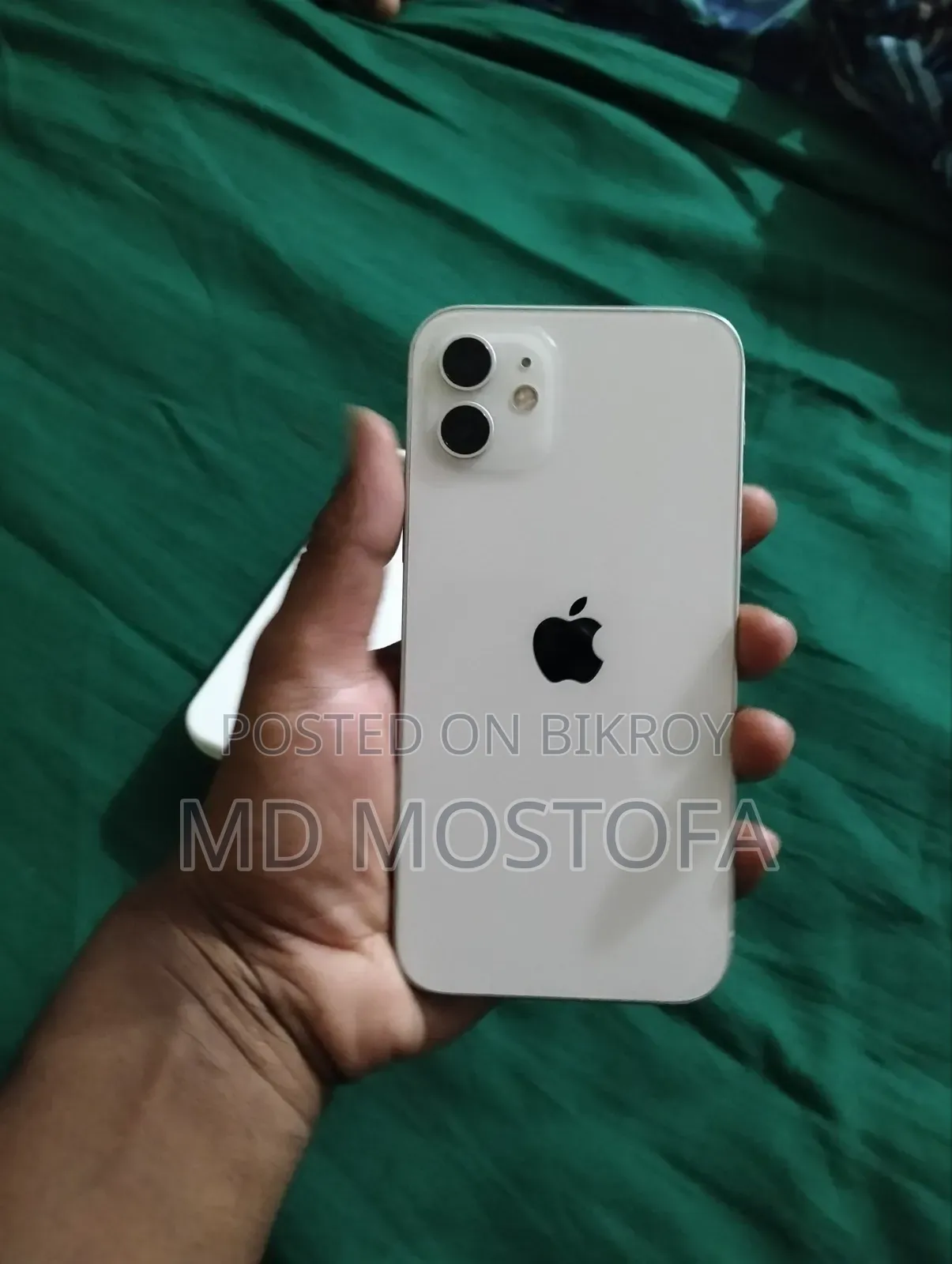 অ্যাপল আইফোন ১২ ১২৮ জিবি সাদা