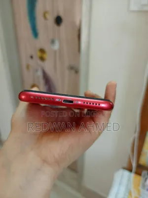 Apple iPhone 11 128 GB Red