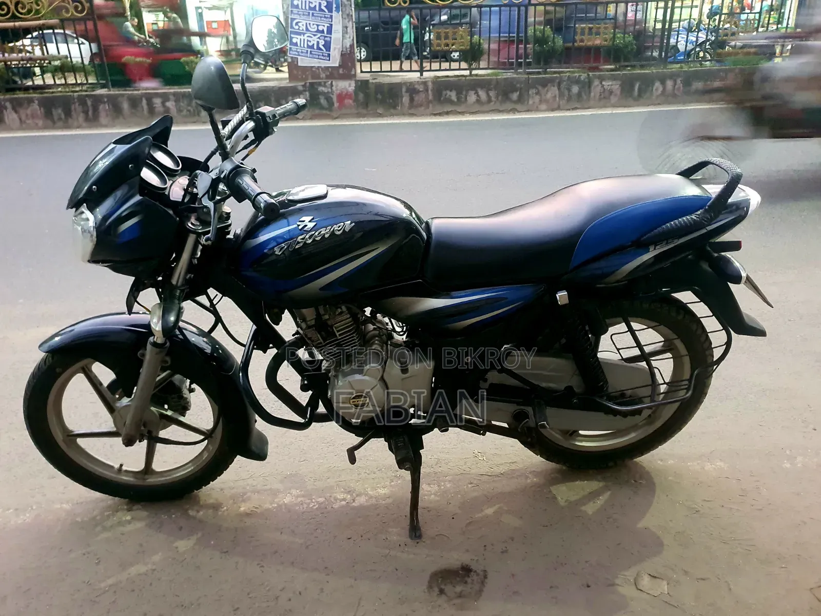 Bajaj Discover 125 2017 Black