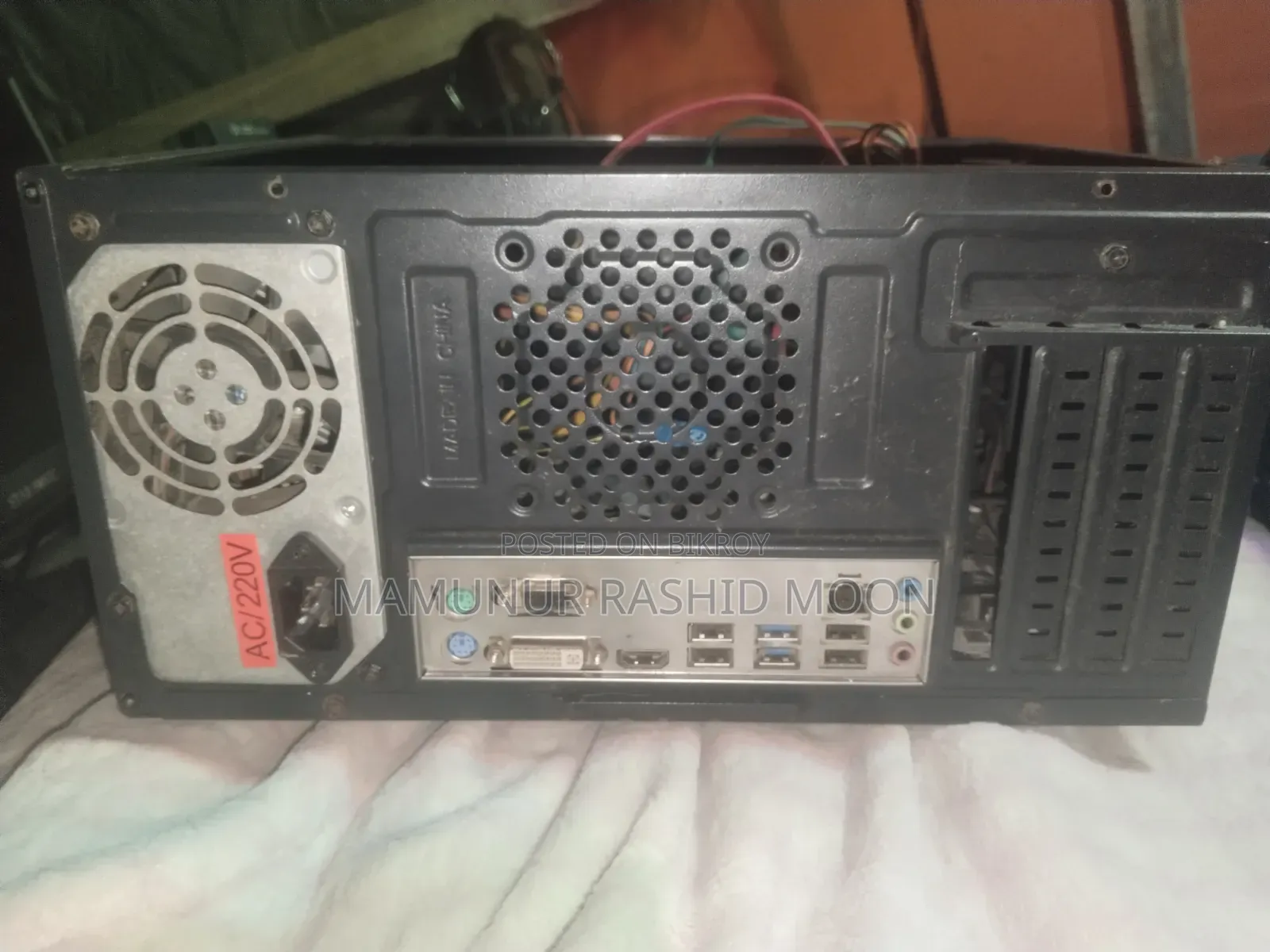 Desktop Computer 8GB Intel Core i5 SSD 256GB