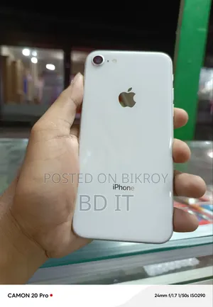 অ্যাপল আইফোন ৮ ৬৪ জিবি