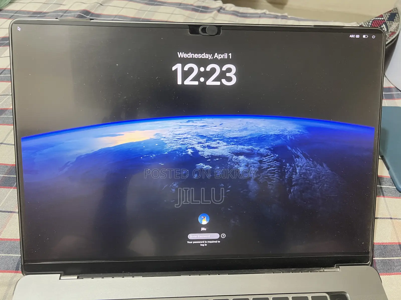 Laptop Apple MacBook Pro 2021 M1 32GB Apple M1 Pro SSHD+SSD 512GB