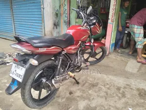 Bajaj Discover 100 2014 Red
