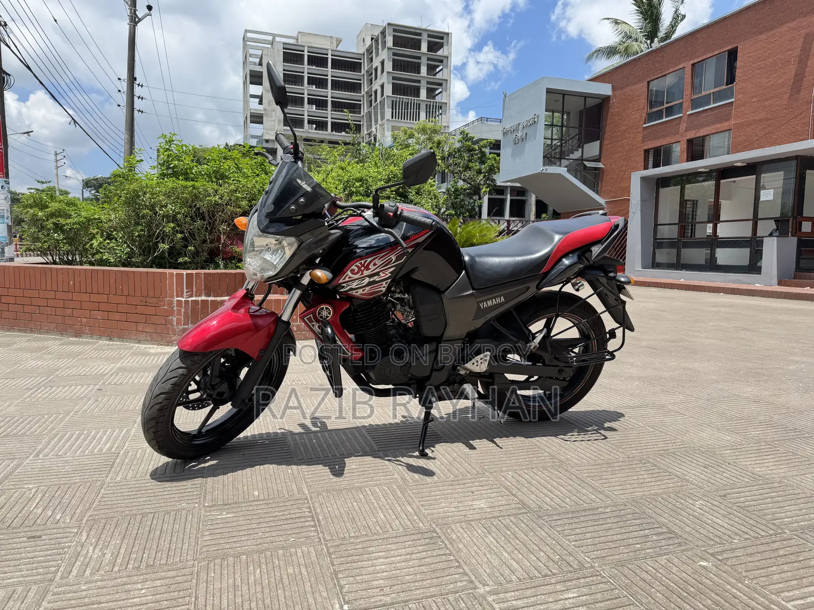 ইয়ামাহা এফজেড ২০২৩ ব্ল্যাক