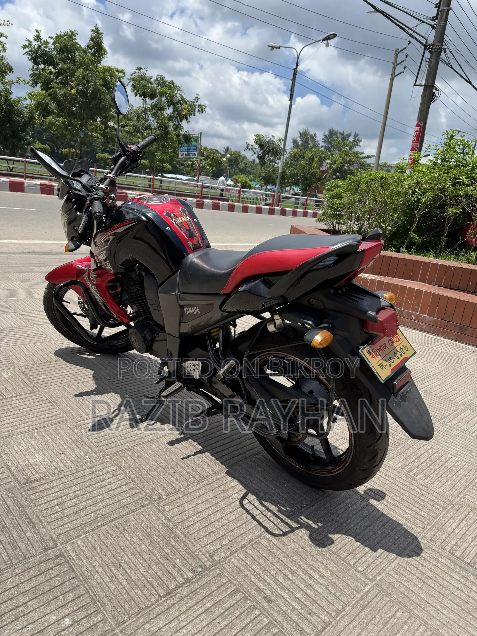 ইয়ামাহা এফজেড ২০২৩ ব্ল্যাক