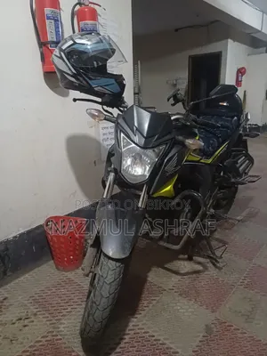 হোন্ডা হর্নেট ২০১৯ কালো
