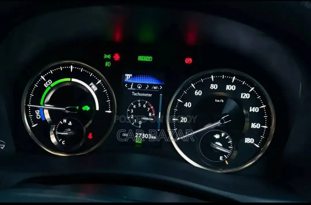 Toyota Alphard 2.5 Hybrid AWD 2019 Pearl