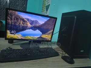 Desktop Computer Gigabyte GB-BACE-3000 8GB Intel Core I5 SSD 256GB