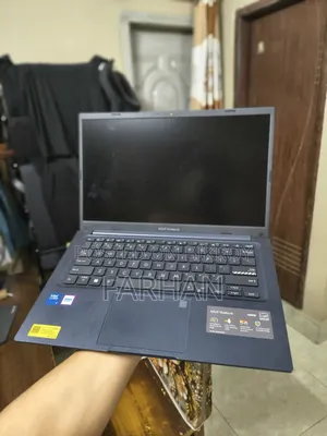 Laptop ASUS Vivobook 14 16GB Intel Core 5 SSD 512GB