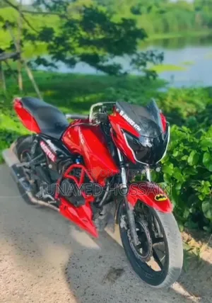 টিভিএস আপাচে আরটিআর ১৬০ ২ভি ২০১৮ লাল