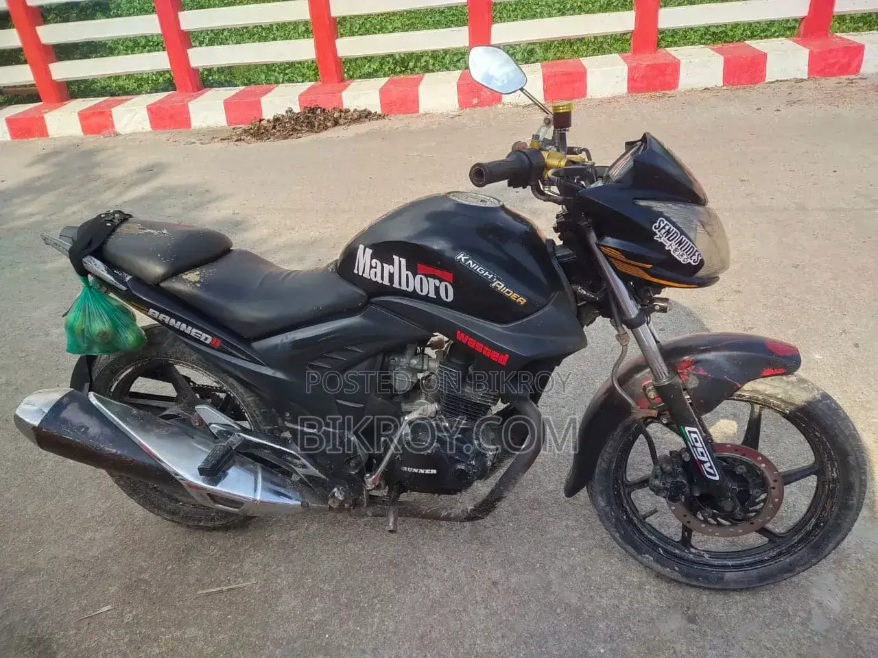 Runner Knight Rider V2 2015 Black