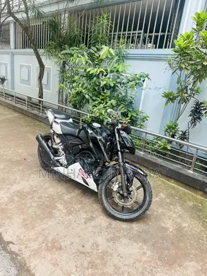 TVS Apache 160 4V 2020 Black