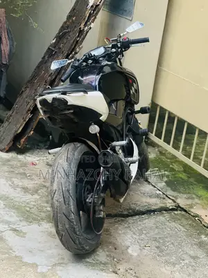 TVS Apache 160 4V 2020 Black