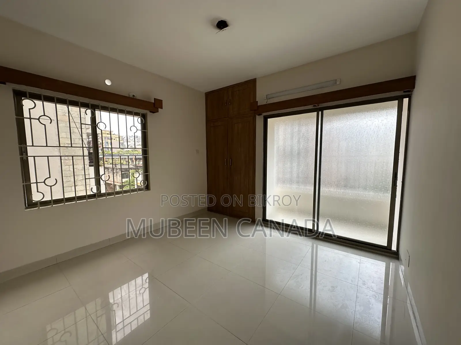 3 Bedroom Apartment in Owner, Bashundhara for Sale