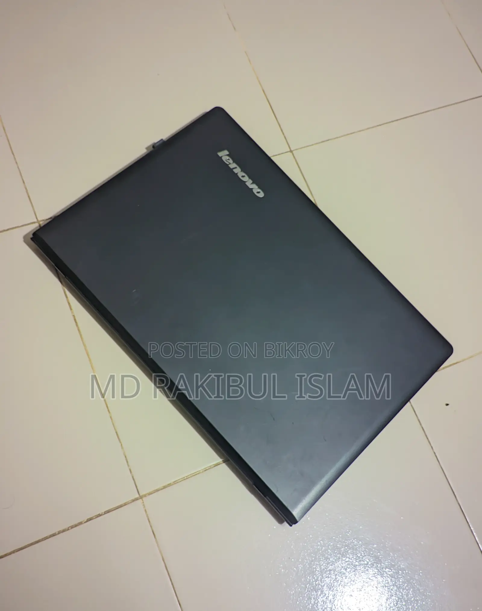 Lenovo IdeaPad 300 4GB Intel Celeron SSD 128GB Laptop