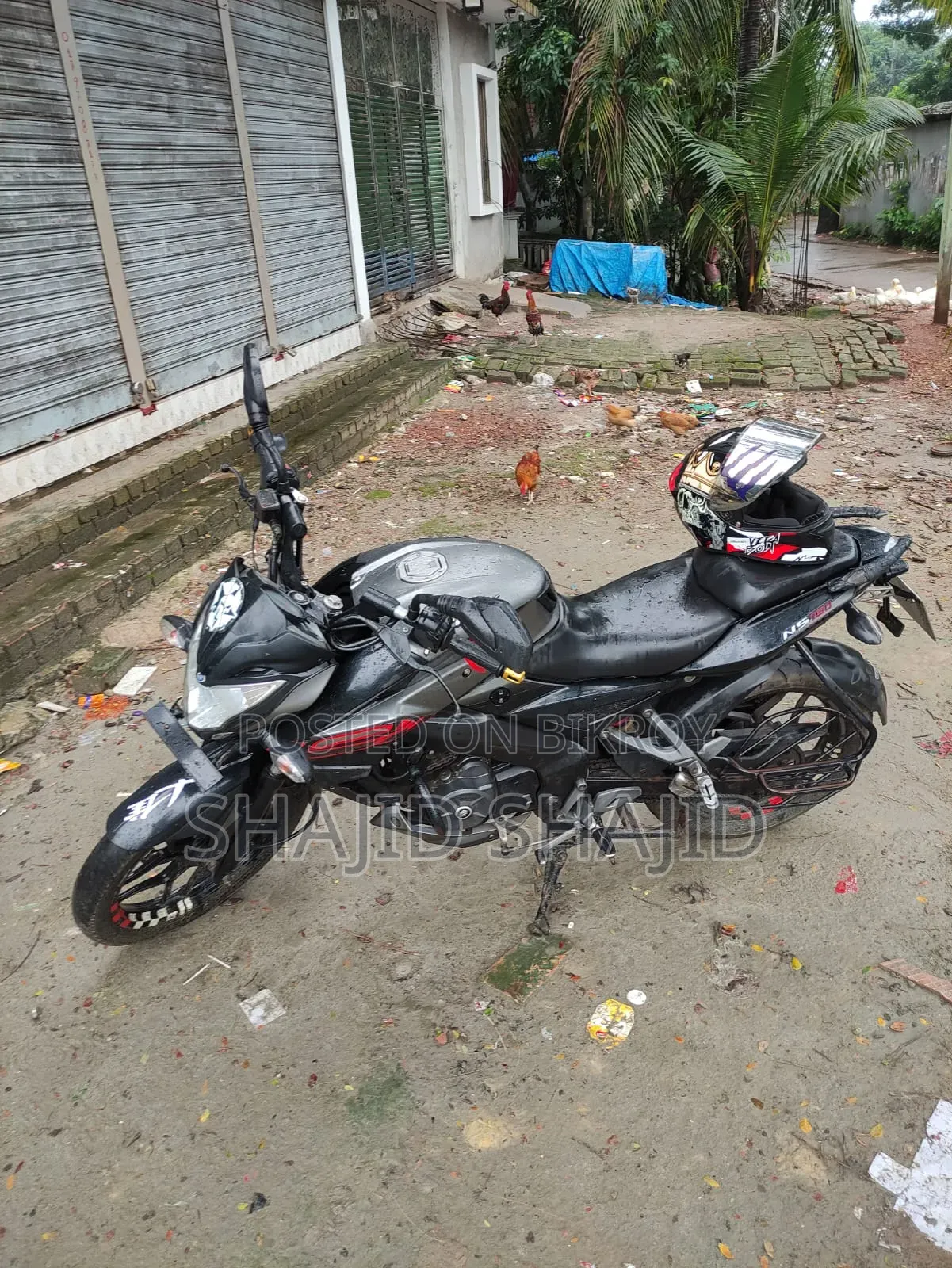 বাজাজ পালসার এনএস ১৬০ ২০১৮ সিলভার