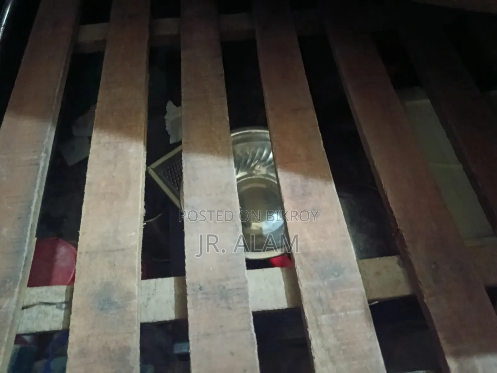 খাট এসএস লোহার খাট