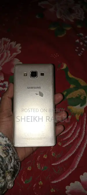স্যামসাং গ্যালাক্সি এ৫ ৩২ জিবি গোল্ড