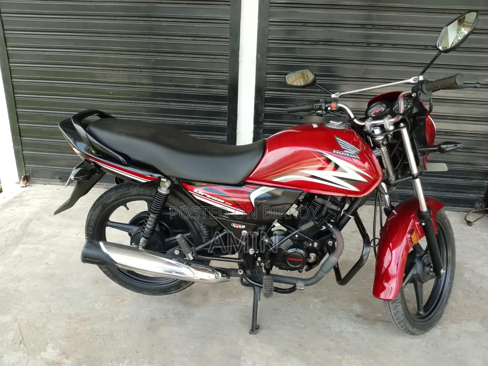 হোন্ডা ড্রিম নিও ২০২২ রেড
