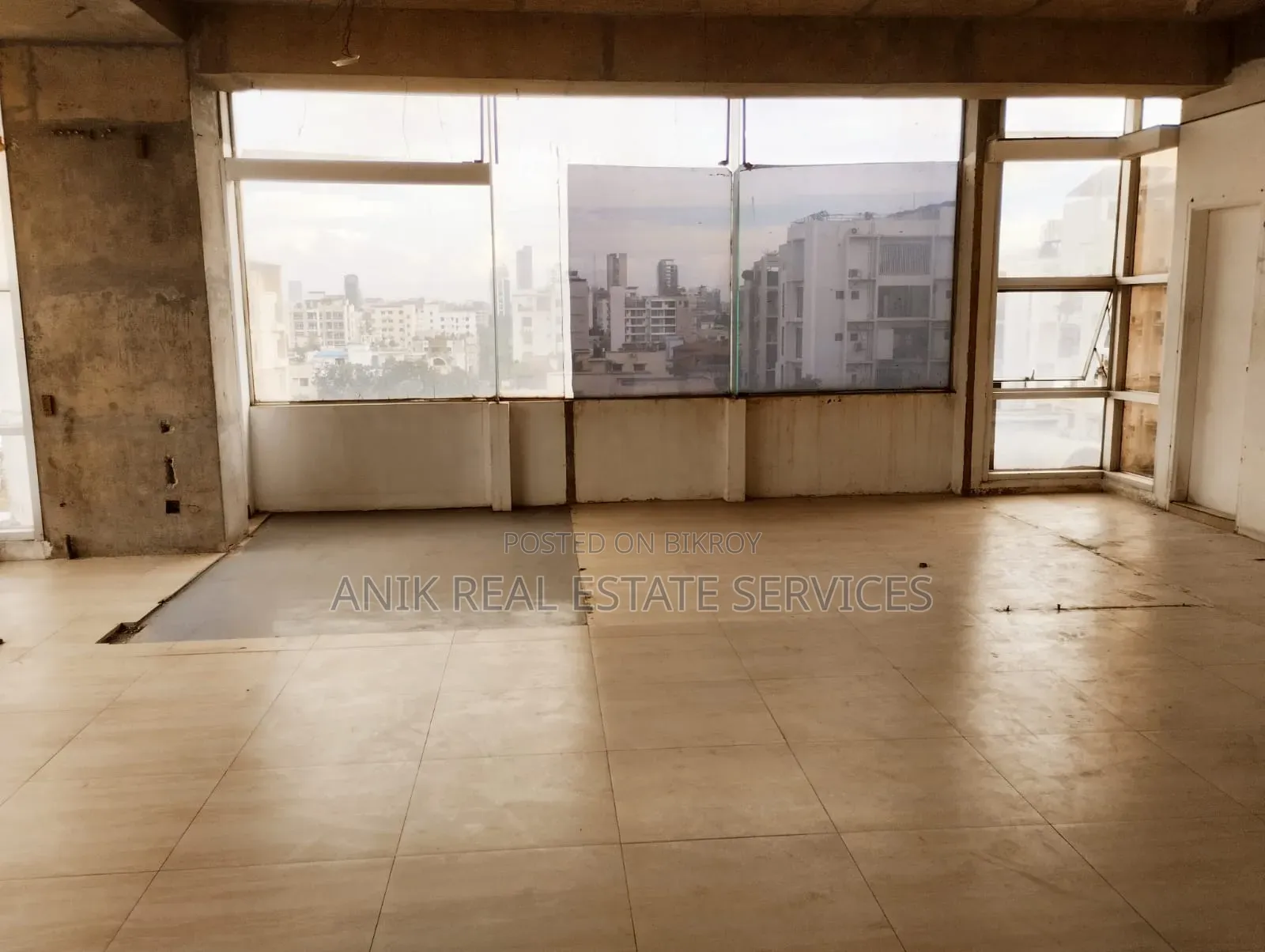 Commercial 3200 SFT Office Space Rent for Banani