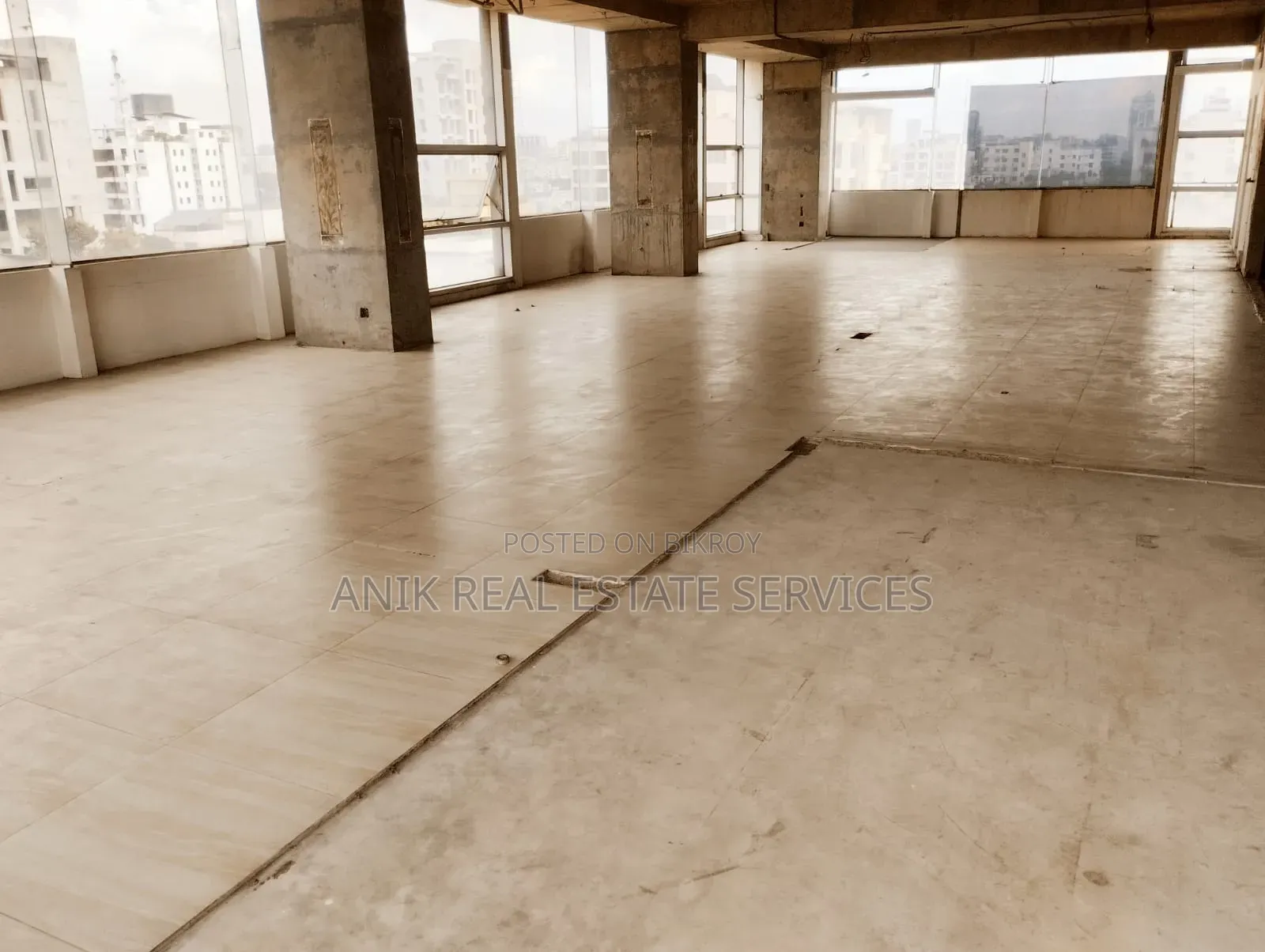 Commercial 3200 SFT Office Space Rent for Banani