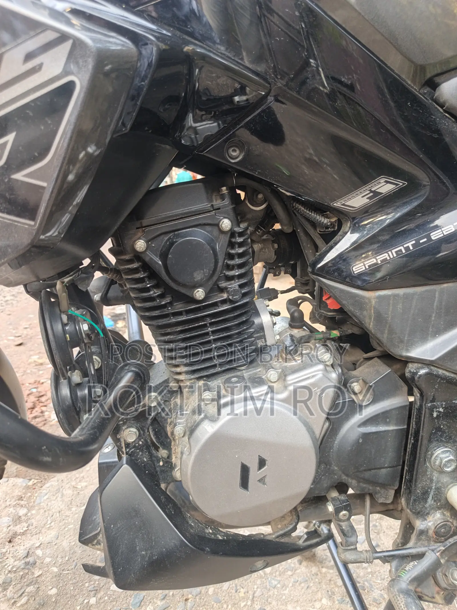 হিরো এক্সট্রিম ১২৫আর ২০২৫ ব্ল্যাক
