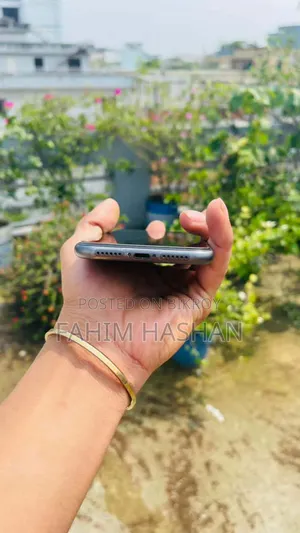 Apple iPhone 12 64 GB Black