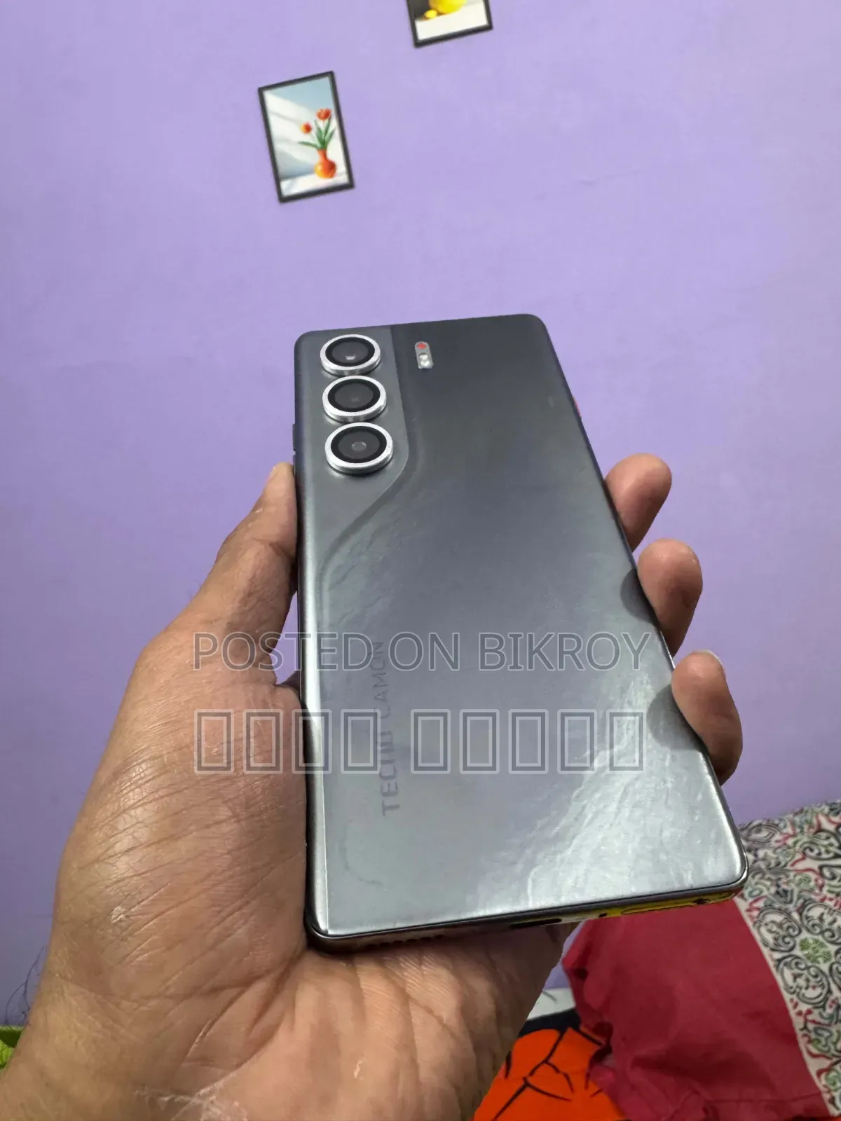 টেকনো ক্যামন ৪০ প্রো ৪জি ২৫৬ জিবি ব্ল্যাক