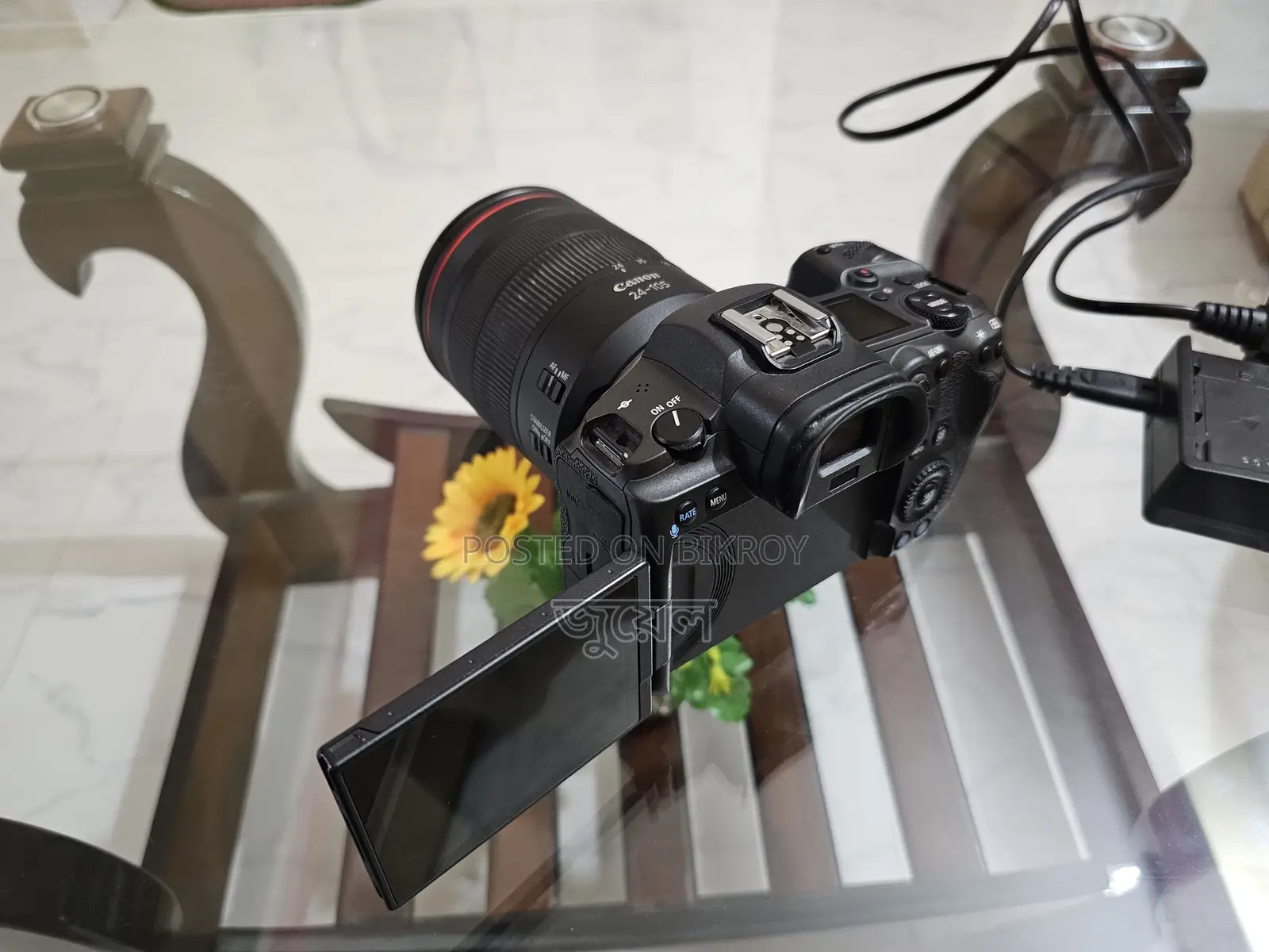 Canon EOS R5 Mirrorless Camera Paired With RF24-105mm F/4l IS USM Lens