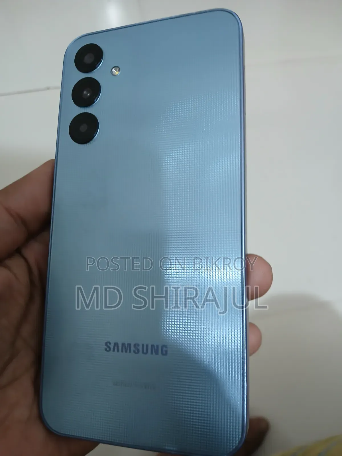 স্যামসাং গ্যালাক্সি এ২৫ ১২৮ জিবি নীল