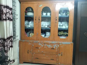 ওয়াল সুকেস