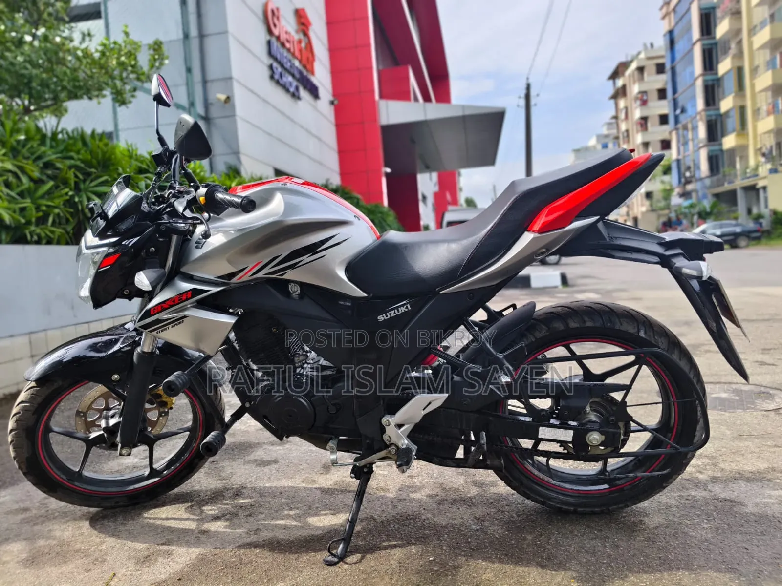 Suzuki Gixxer 2026 Silver