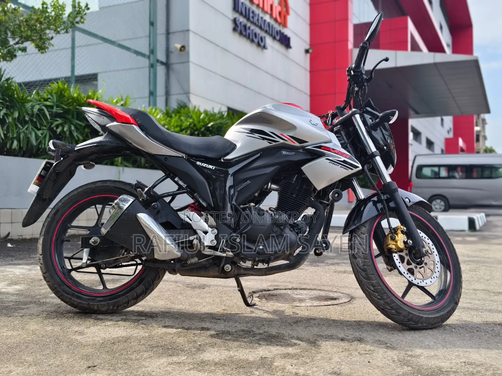 Suzuki Gixxer 2026 Silver