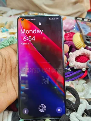 ওয়ানপ্লাস ১২৮ জিবি রূপালী