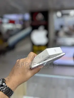 Apple iPhone 16 Plus 128 GB White
