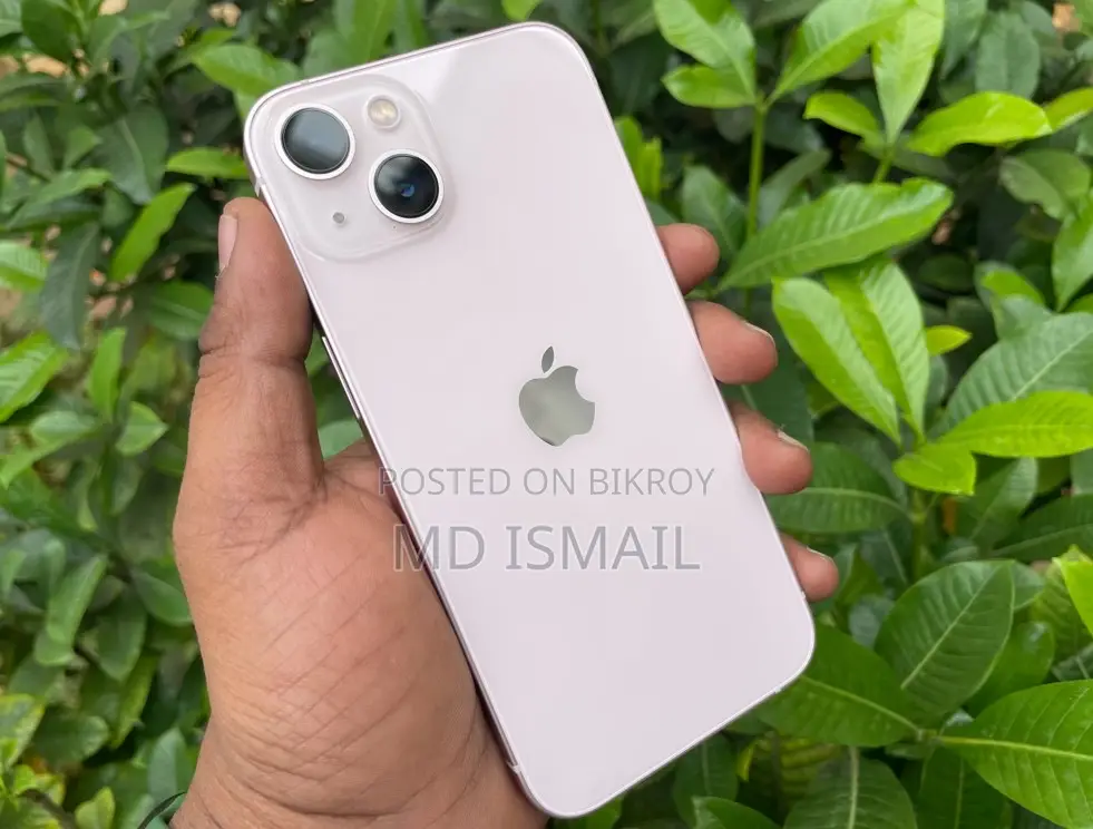 অ্যাপল আইফোন ১৩ ১২৮ জিবি হোয়াইট