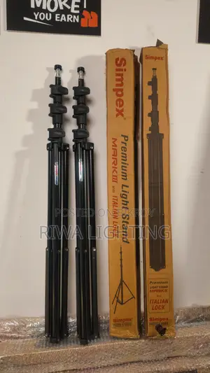 Heavy Tripod Stand