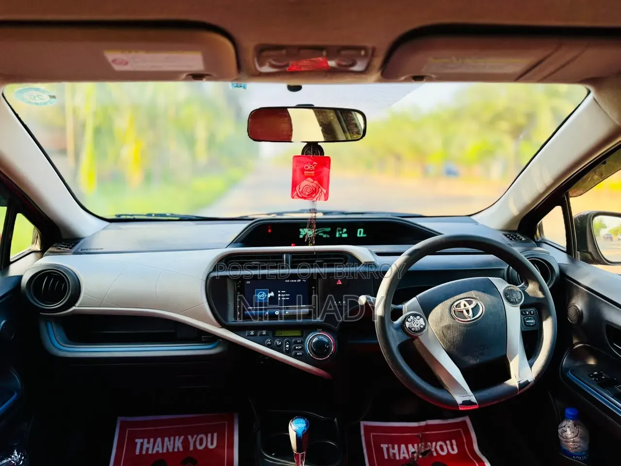 Toyota Aqua 2013 Red