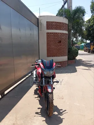 TVS Apache RTR 160 2v Refresh X-connect 2018 Red
