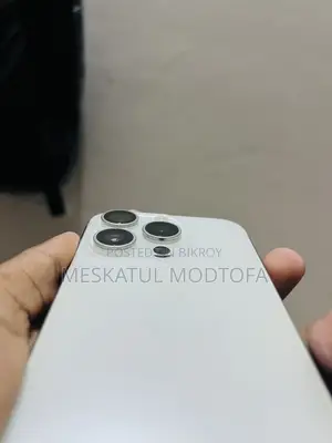 অ্যাপল আইফোন ১৫ প্রো ২৫৬ জিবি হোয়াইট