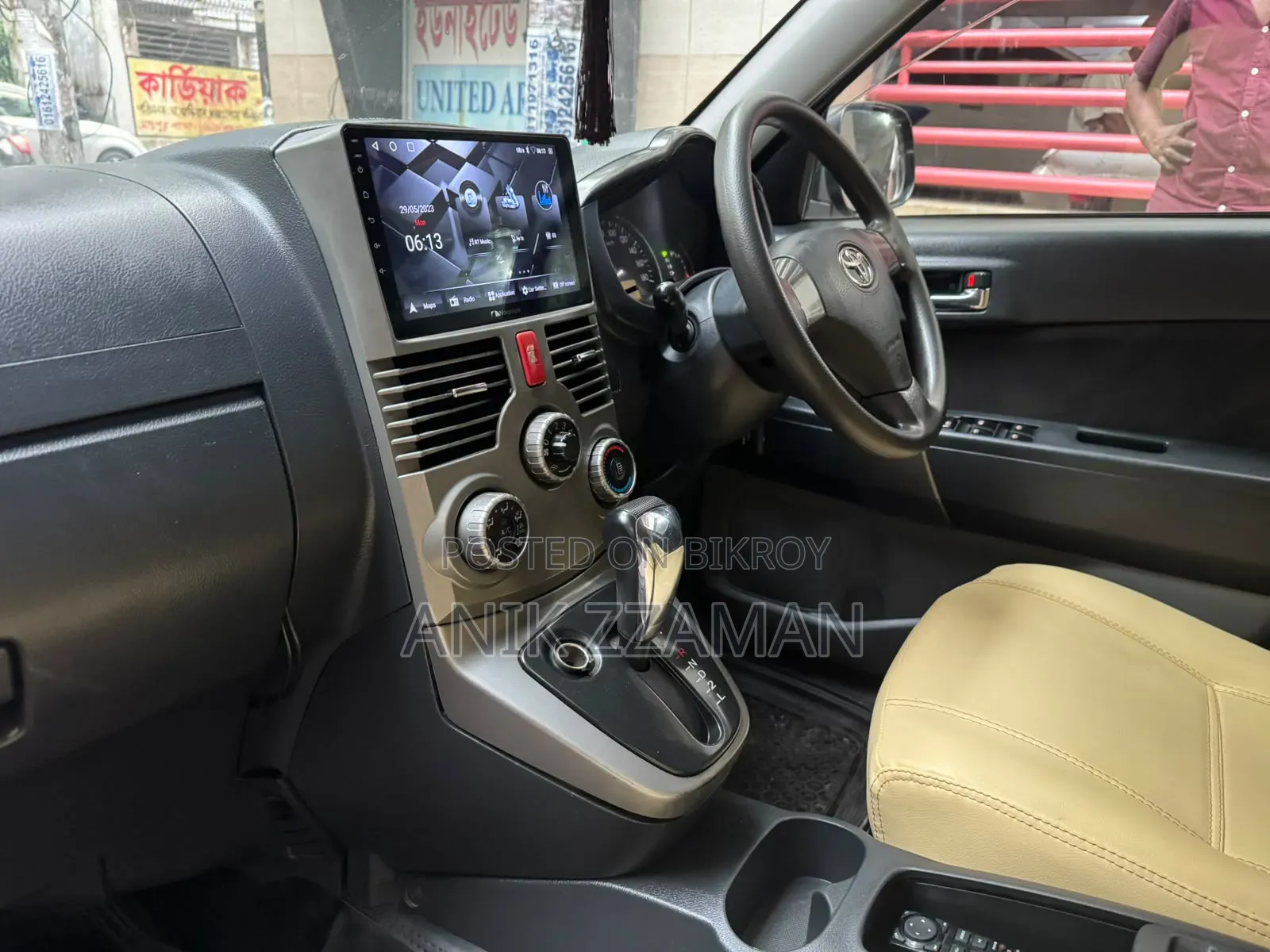 Toyota Rush 1.5 All-Wheel Drive 2010 Black