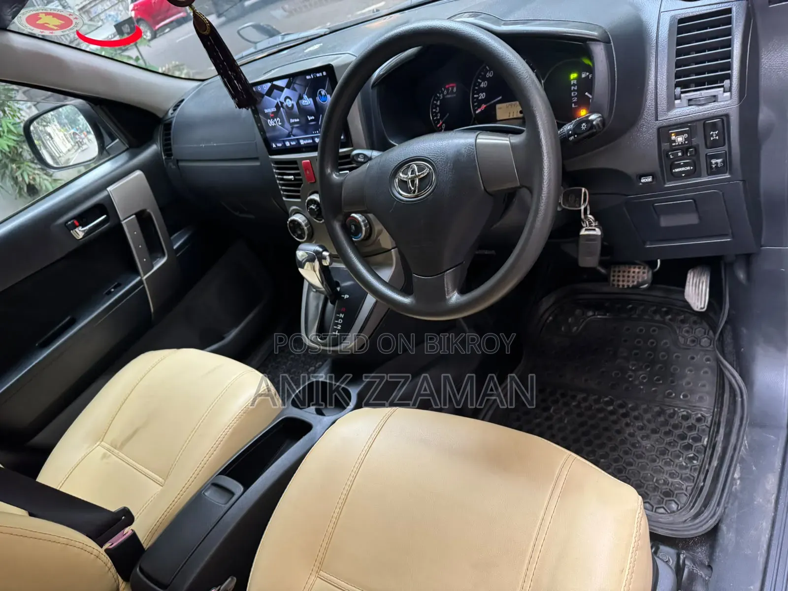Toyota Rush 1.5 All-Wheel Drive 2010 Black